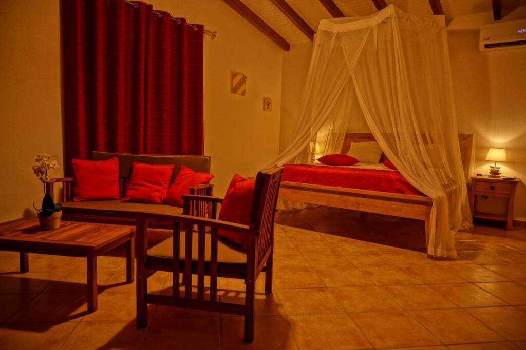 Ti Coin Relax Bungalow Vue Mer Piscine Privee Saint-Francois  Εξωτερικό φωτογραφία